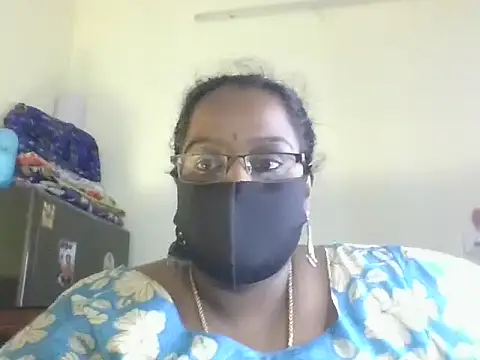hootypriya online show from 07.20.26
