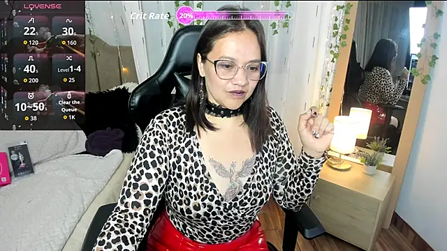 Victoria Wilde  online show from 02.03.26