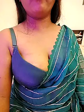 LoveLy-Soneya online show from 12.21.25