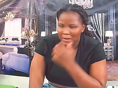 Snapshot of EbonyCurvy4u chatting on 11.09.25 EbonyCurvy4u online show from 11.09.25