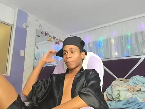 Santy bigcock 01 online show from 01.14.26