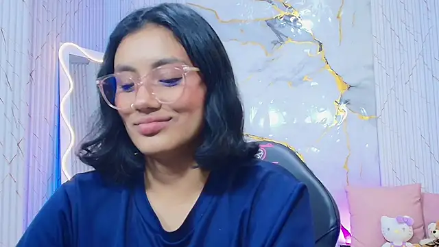 Snapshot of PEACHY_TAY chatting on 07.19.26 PEACHY TAY online show from 07.19.26