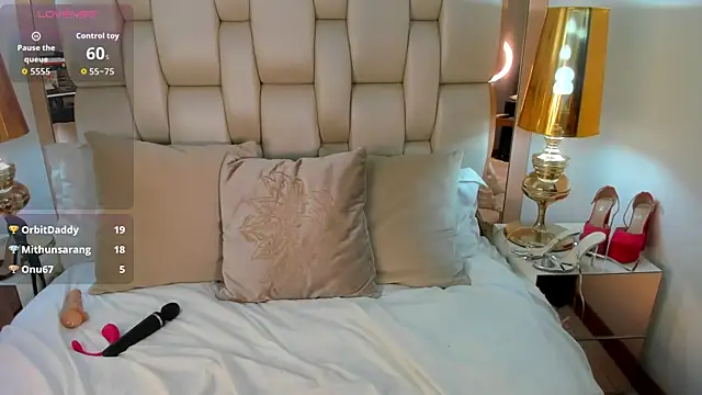 Bella  carther online show from 04.15.26