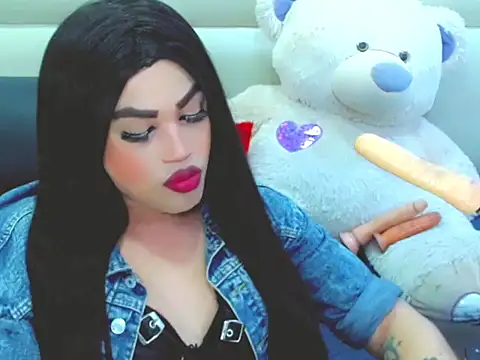 NharaBigCock online show from 02.26.26