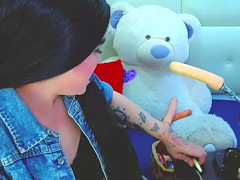 NharaBigCock online show from 03.30.26