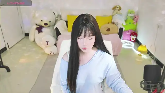 Nina37 online show from 01.13.26