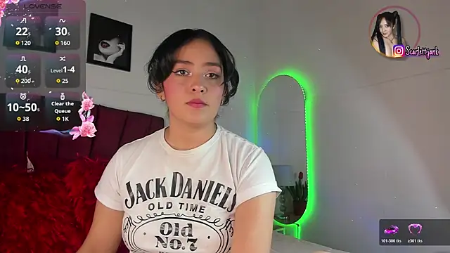 Snapshot of Scarlett_Jank chatting on 06.26.26 Scarlett Jank online show from 06.26.26