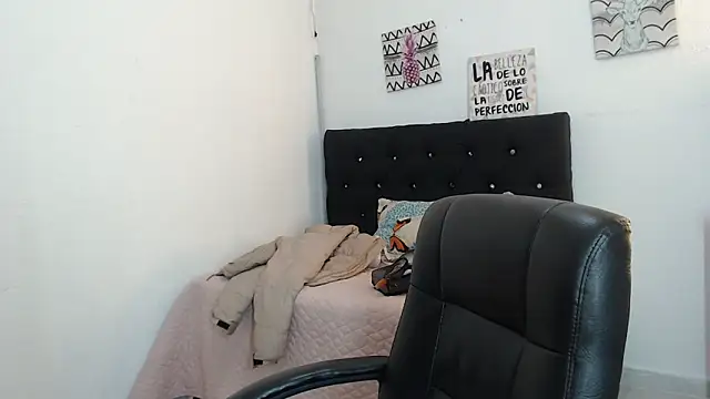 lyam ebony  online show from 02.20.26