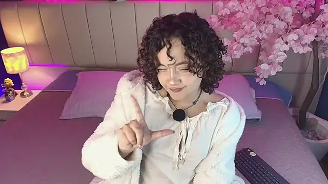  sarahRose online show from 04.15.26