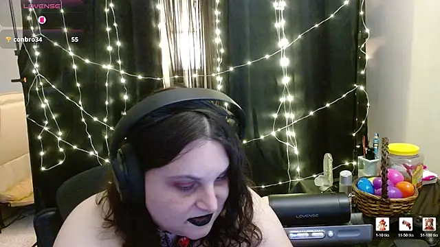 Salacious Sage online show from 04.06.26