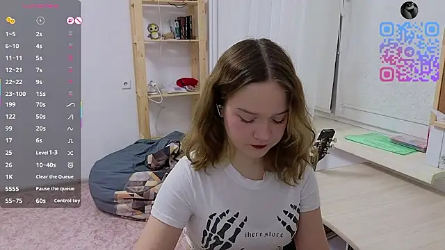 AlissaGerardo online show from 02.17.26