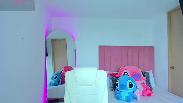 Janettcruz online show from 03.26.26