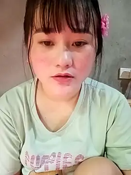 Snapshot of Anngela_18 chatting on 11.06.25 Anngela 18 online show from 11.06.25