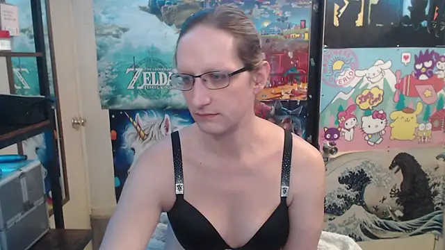 Savanah Banana  online show from 12.04.25