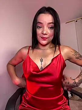 Snapshot of Mafer_marshall chatting on 11.12.25 Mafer marshall online show from 11.12.25