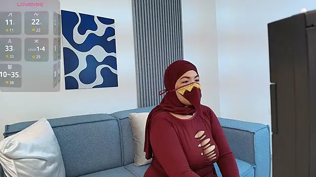 Snapshot of nain_arabic chatting on 11.05.25 nain arabic online show from 11.05.25