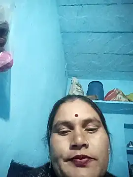 Snapshot of Chinki_pande chatting on 11.06.25 Chinki pande online show from 11.06.25