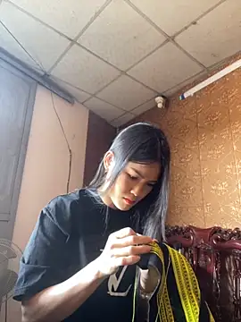 Beolulu online show from 11.29.25