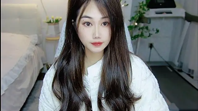 tutumissy online show from 12.04.25