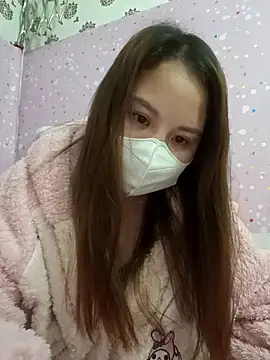 linh-xinh18 online show from 11.20.25