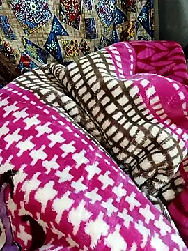 V HOT CUTE online show from 11.26.25