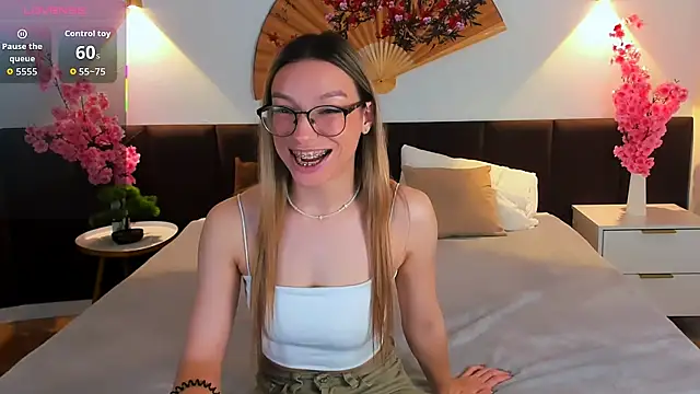 CindyMoriLove online show from 11.21.25