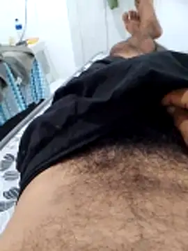 Snapshot of 20cmmg chatting on 11.29.25 20cmmg online show from 11.29.25