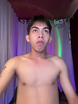 Urhotsilverboy online show from 04.08.26