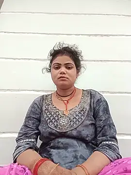 Snapshot of Riya_lovely0143 chatting on 06.23.26 Riya lovely0143 online show from 06.23.26