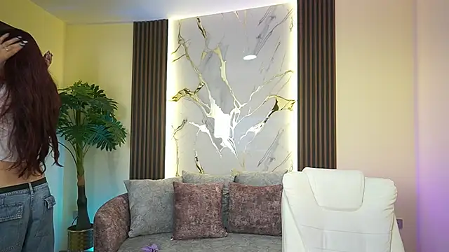 TessaaFox online show from 12.03.25