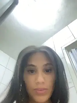 Snapshot of Mari2419 chatting on 11.15.25 Mari2419 online show from 11.15.25