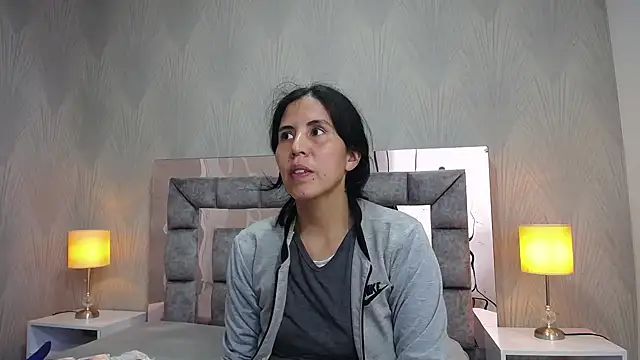 Snapshot of GiselaZivic chatting on 07.06.26 GiselaZivic online show from 07.06.26
