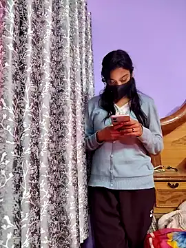 Student12th online show from 12.20.25