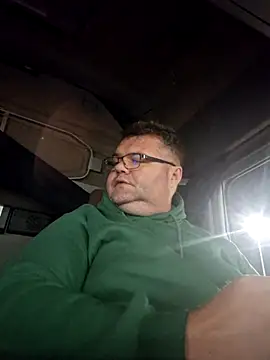 Grase44 online show from 11.10.25