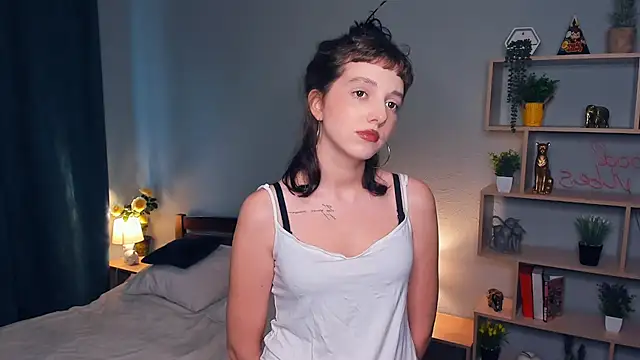 Snapshot of JannLedain chatting on 11.11.25 JannLedain online show from 11.11.25