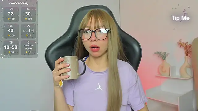 LuluuBerry online show from 11.14.25