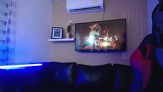 Tessachains 2  online show from 12.23.25