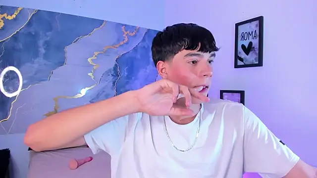 Isaac Kurtt online show from 11.25.25