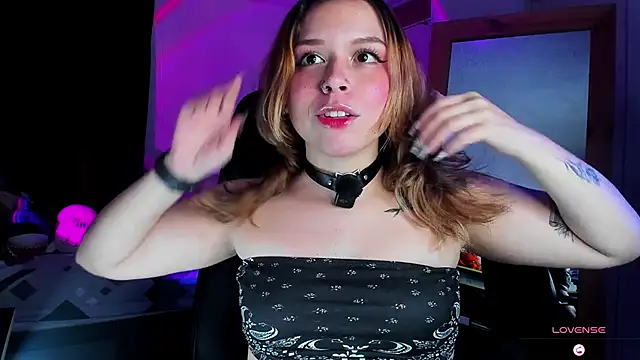 Dubraska Rubio online show from 11.25.25