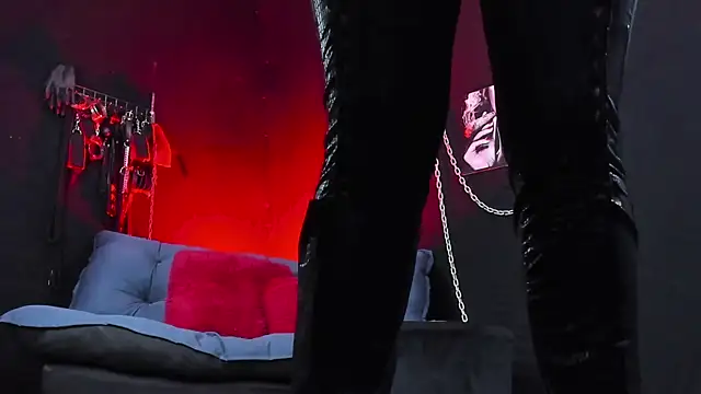 KatrinaStone online show from 03.24.26