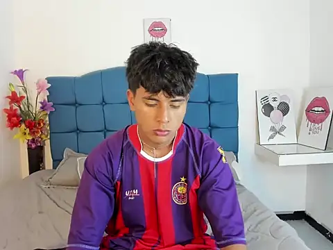 Valentino Lane online show from 01.16.26