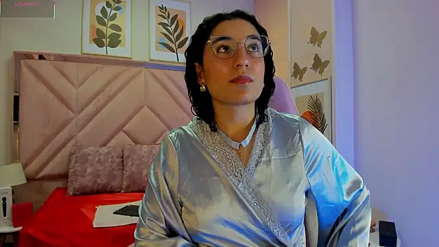 DemiJones  online show from 12.03.25