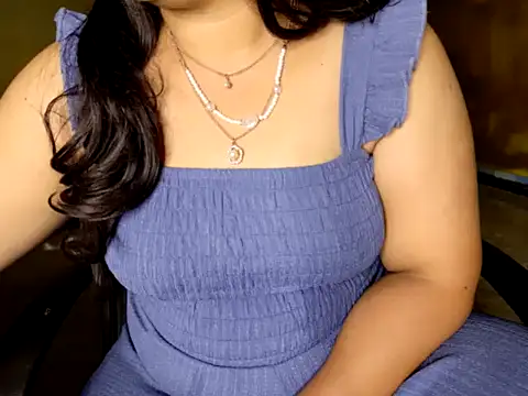 Tamil VirginAss2 online show from 12.14.25