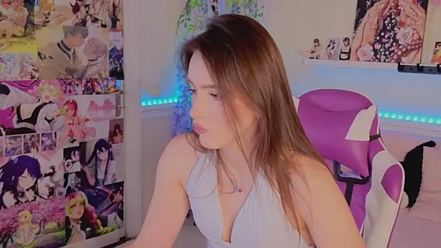 SofiBelucci online show from 11.08.25