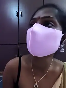 Snapshot of siritelugubutterfly chatting on 11.12.25 siritelugubutterfly online show from 11.12.25