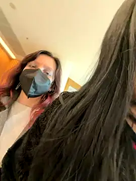 Snapshot of Nina_1984 chatting on 11.06.25 Nina 1984 online show from 11.06.25