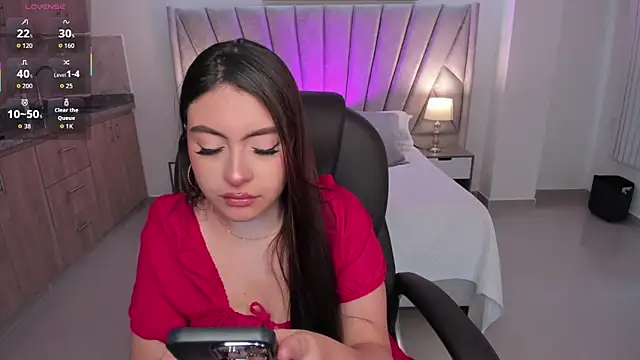 Maya vexx online show from 12.21.25