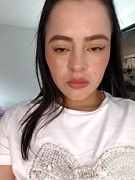 ALEJA  22 online show from 11.30.25