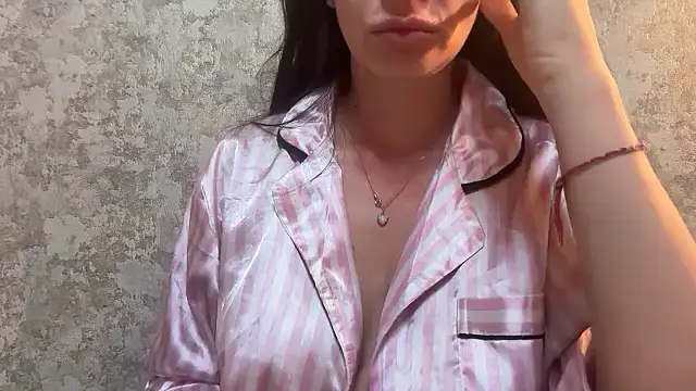 Angelinaa19 online show from 04.02.26