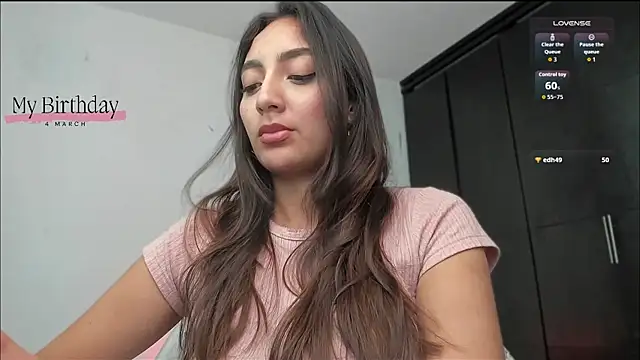 Snapshot of LilyGarcia chatting on 02.24.26 LilyGarcia online show from 02.24.26